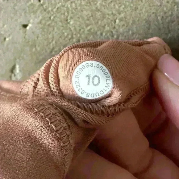 lululemon Align™ Tank Top Dusty Clay - Picture 3 of 4